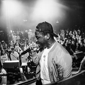 宝贝腿开大点我添添公口门卫老董
